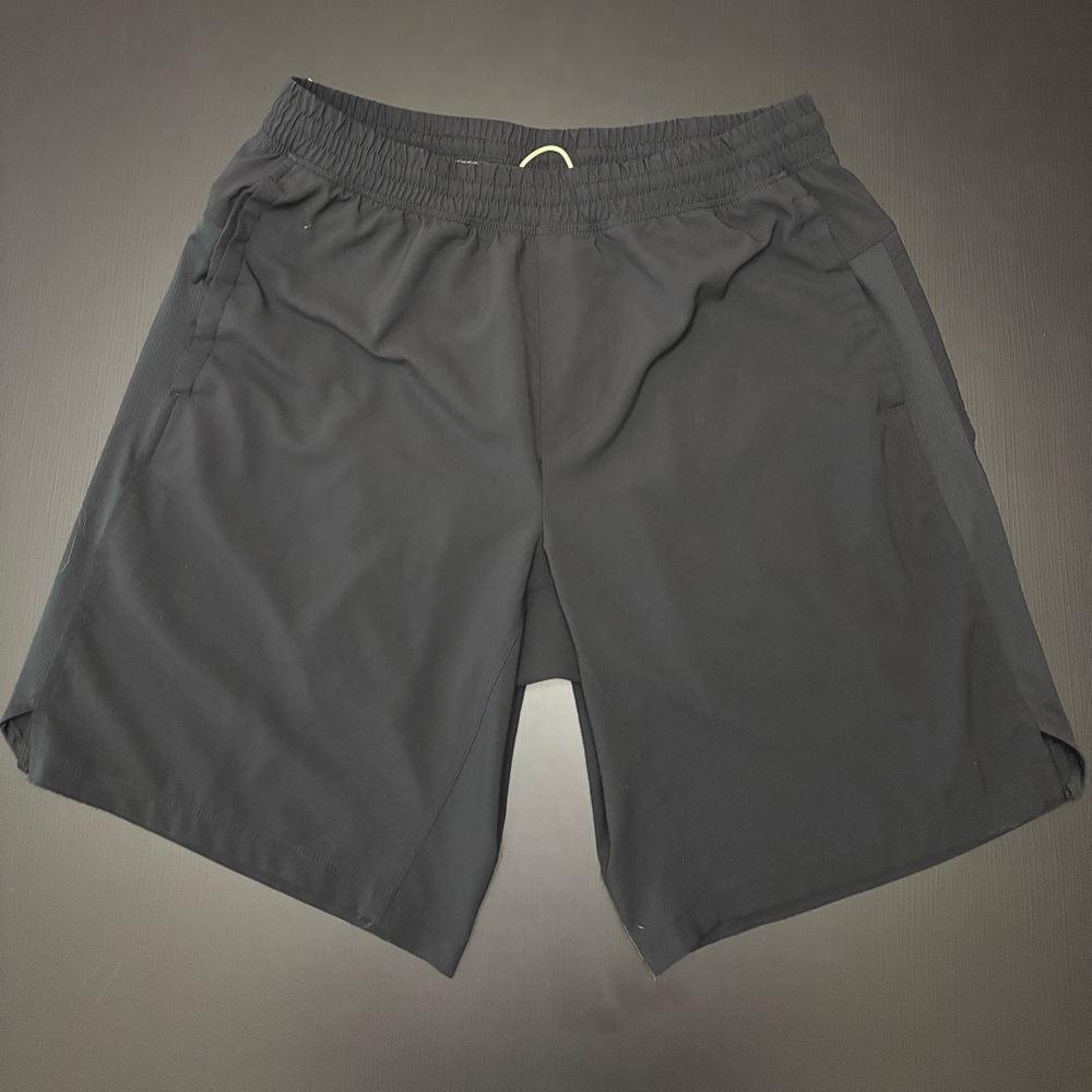 Men’s 2pairs: Black and Maroon Athletic Shorts Medium - Picture 2 of 12